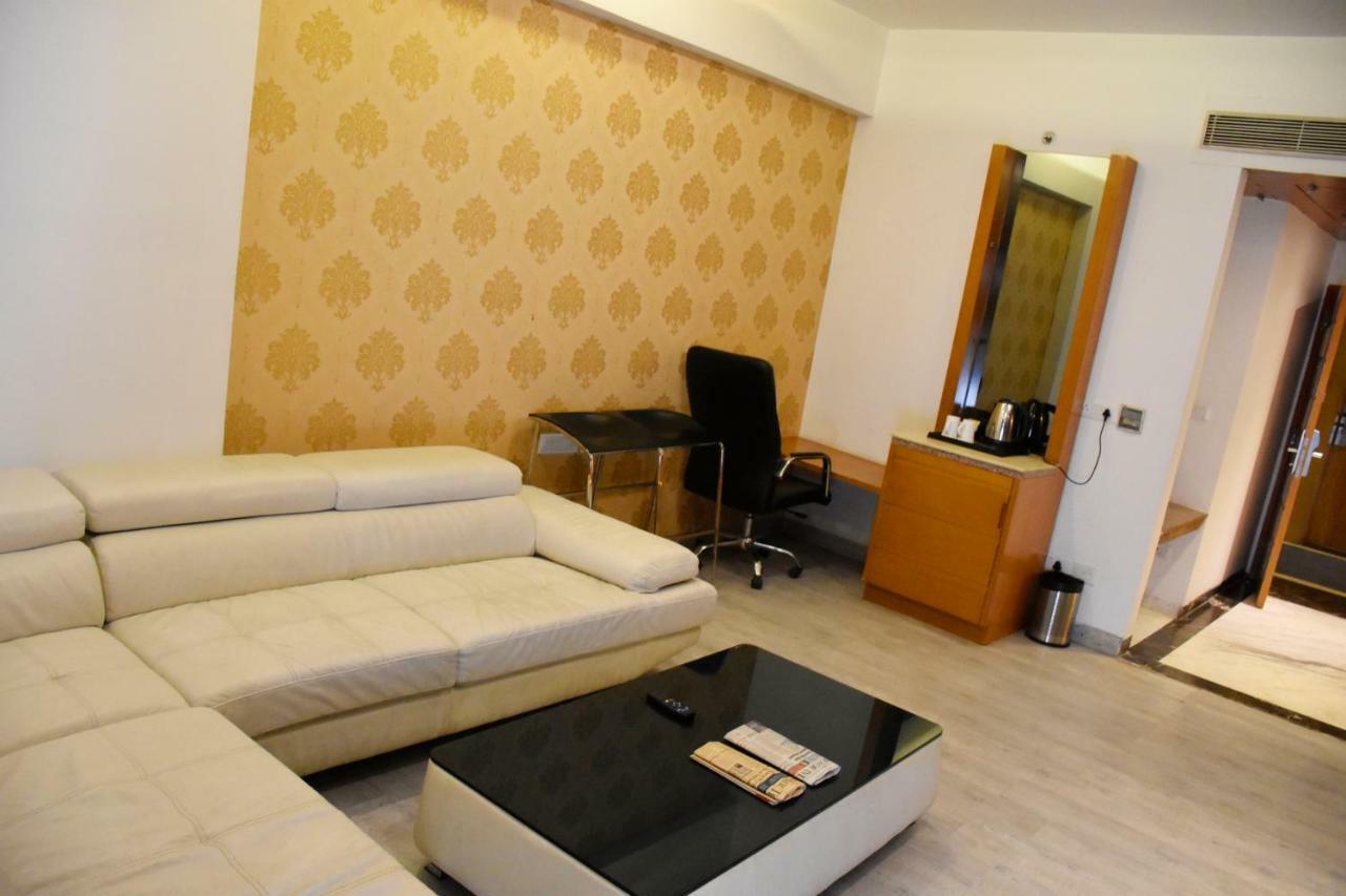 Jagrati Ananta Express Hotell Jaipur Exteriör bild