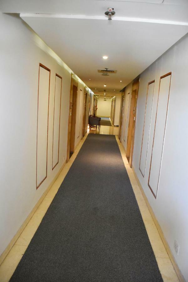 Jagrati Ananta Express Hotell Jaipur Exteriör bild